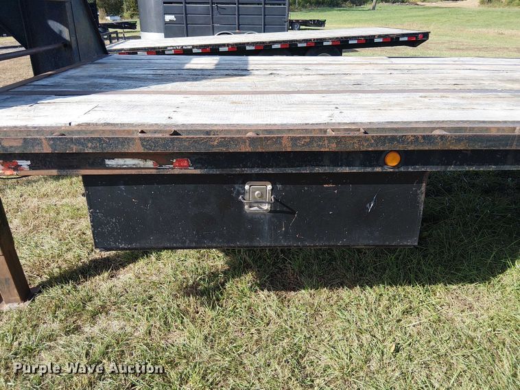 image for item DU3749 2006 Load-Max equipment trailer