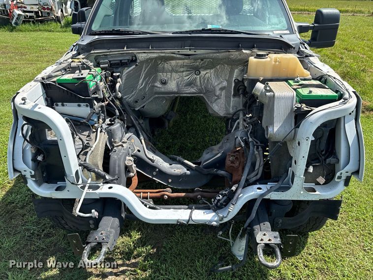 image for item DU9340 2012 Ford F350 Super Duty utility bed pickup truck