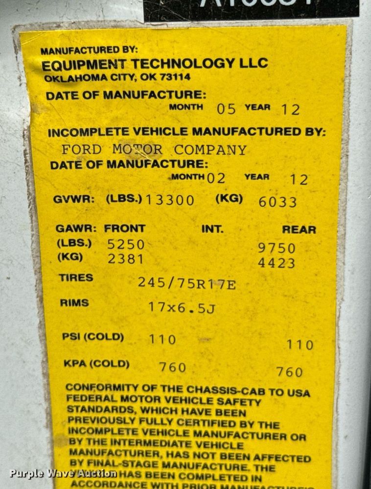 image for item DU9340 2012 Ford F350 Super Duty utility bed pickup truck