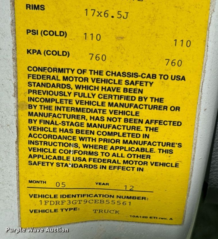 image for item DU9340 2012 Ford F350 Super Duty utility bed pickup truck