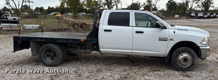 image for item DW6648 2018 RAM 3500HD Crew Cab flatbed pickup truck