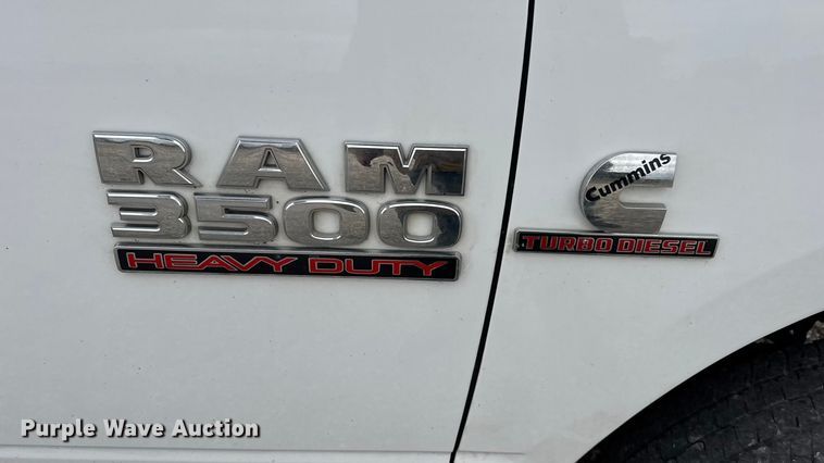 image for item DW6648 2018 RAM 3500HD Crew Cab flatbed pickup truck