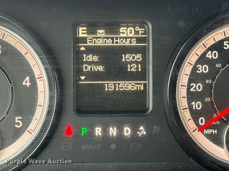 image for item DW6648 2018 RAM 3500HD Crew Cab flatbed pickup truck