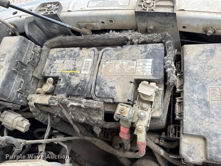 image for item DW6648 2018 RAM 3500HD Crew Cab flatbed pickup truck