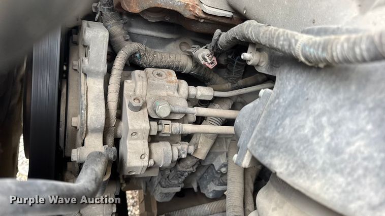 image for item DW6648 2018 RAM 3500HD Crew Cab flatbed pickup truck