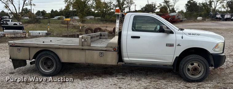 image for item DW6649 2012 Dodge 3500HD flatbed pickup truck