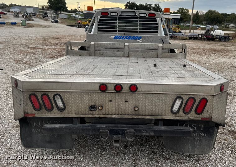 image for item DW6649 2012 Dodge 3500HD flatbed pickup truck