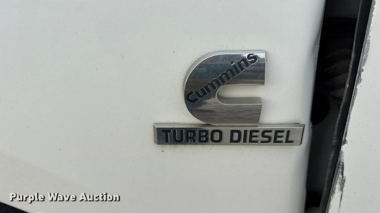 image for item DW6649 2012 Dodge 3500HD flatbed pickup truck