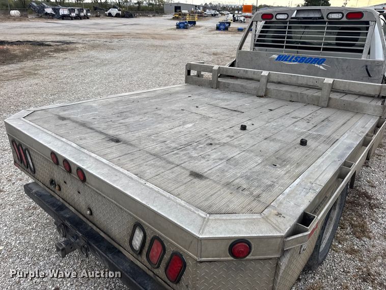 image for item DW6649 2012 Dodge 3500HD flatbed pickup truck