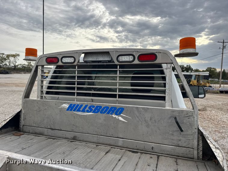 image for item DW6649 2012 Dodge 3500HD flatbed pickup truck