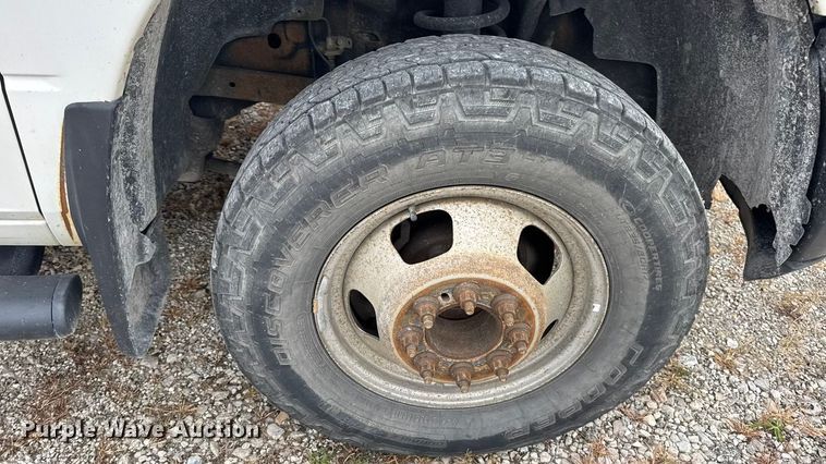 image for item DW6649 2012 Dodge 3500HD flatbed pickup truck