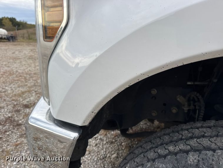 image for item DW6651 2019 Ford F250 Crew Cab pickup truck