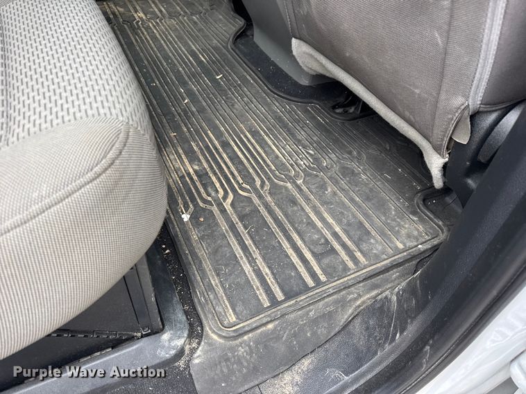 image for item DW6651 2019 Ford F250 Crew Cab pickup truck