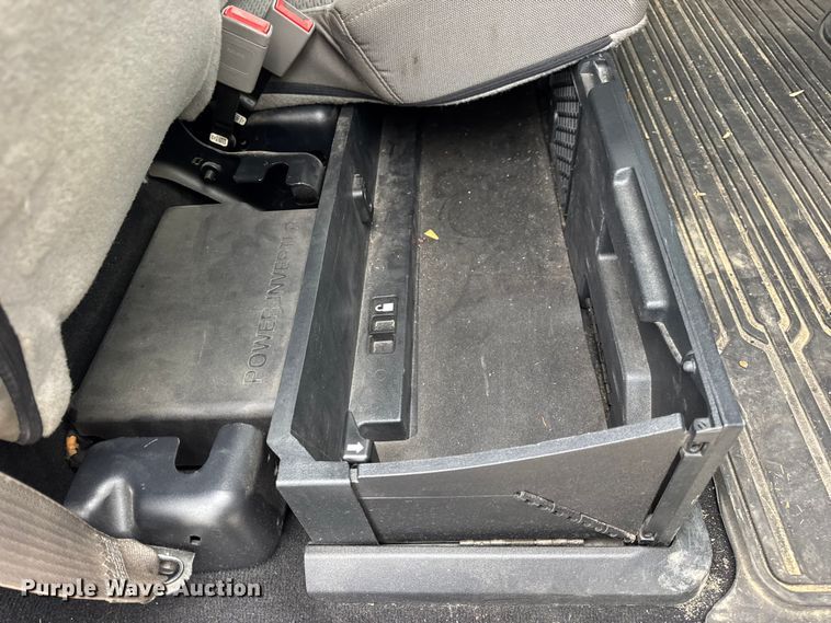 image for item DW6651 2019 Ford F250 Crew Cab pickup truck