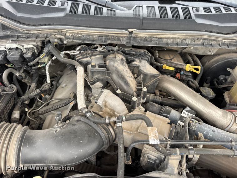 image for item DW6651 2019 Ford F250 Crew Cab pickup truck