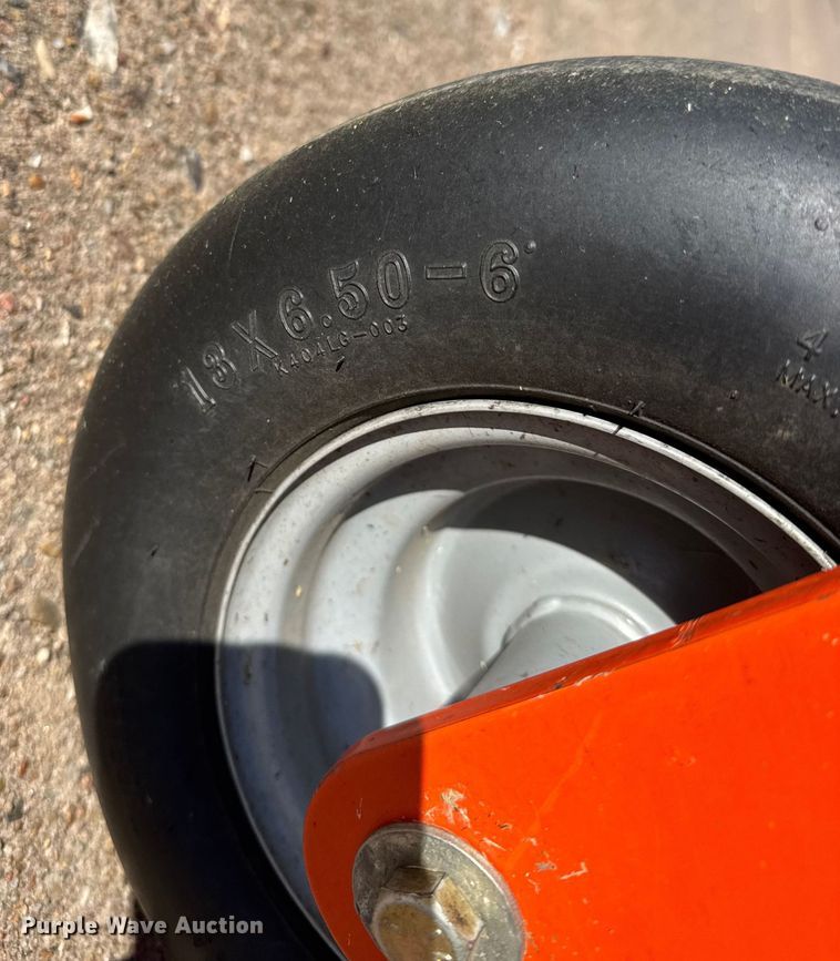 image for item DW6750 2006 Husqvarna MZ 61 ZTR lawn mower