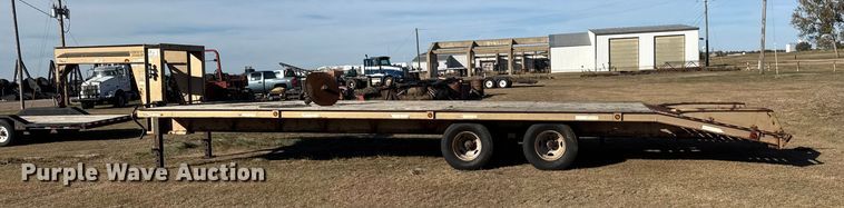 image for item DW6756 1999 Titan 3F3808 equipment trailer