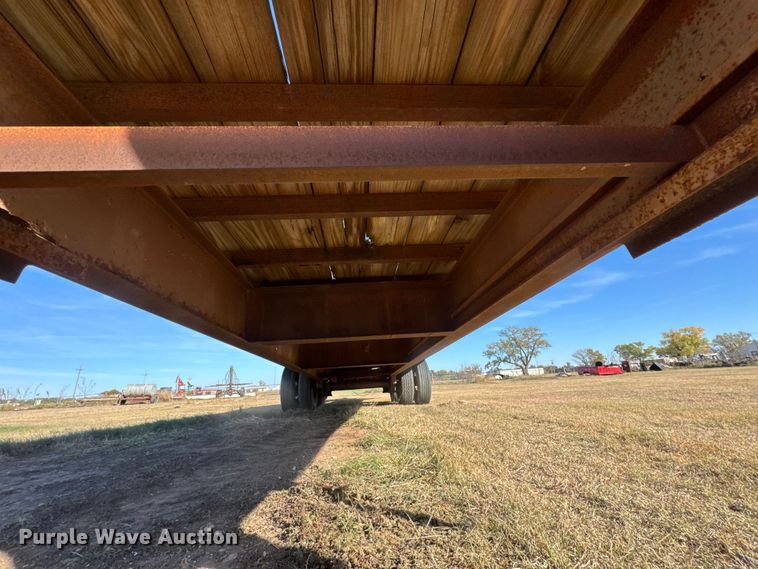 image for item DW6756 1999 Titan 3F3808 equipment trailer