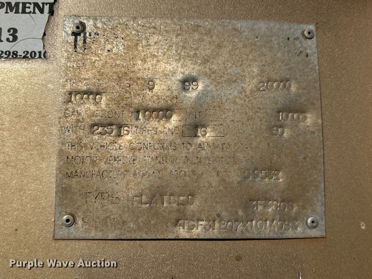 image for item DW6756 1999 Titan 3F3808 equipment trailer