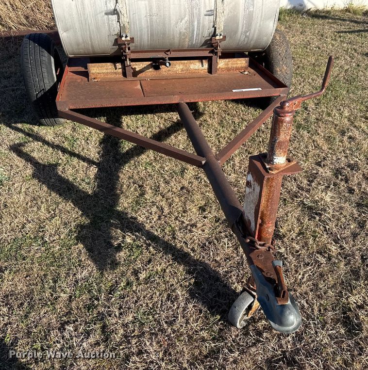 image for item DW6758 Shop built tank trailer