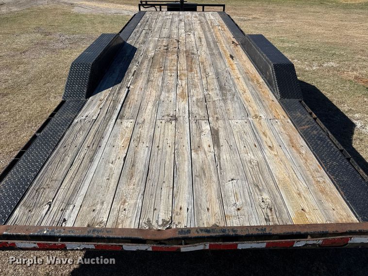 image for item DW6759 2012 PJ utility trailer