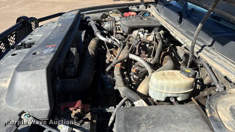 image for item DW6761 2014 Chevrolet Silverado 2500HD LT Crew Cab pickup truck