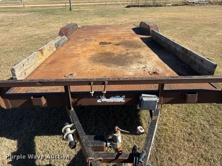 image for item DW6762 2005 PJ equipment trailer