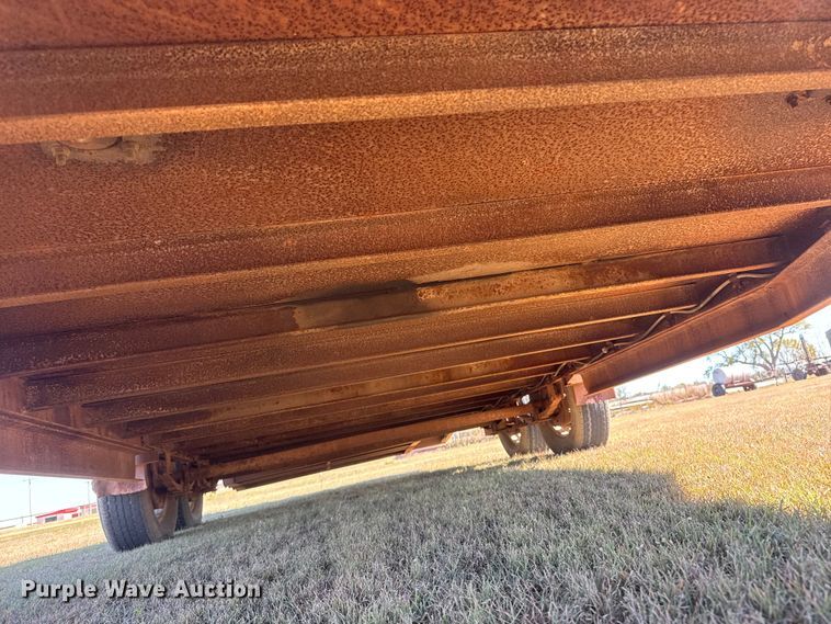 image for item DW6762 2005 PJ equipment trailer