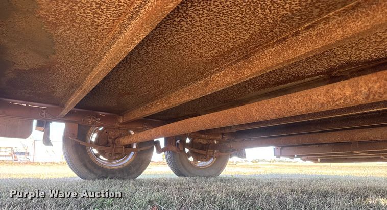 image for item DW6762 2005 PJ equipment trailer