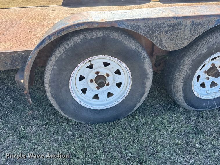 image for item DW6762 2005 PJ equipment trailer