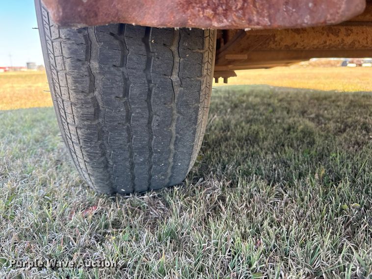 image for item DW6762 2005 PJ equipment trailer