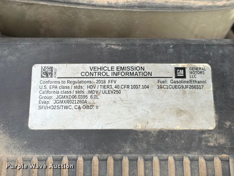 image for item DX5859 2018 Chevrolet Silverado 2500HD Crew Cab pickup truck