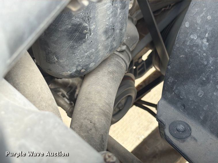 image for item DX5860 2018 Chevrolet Silverado 2500HD Crew Cab pickup truck