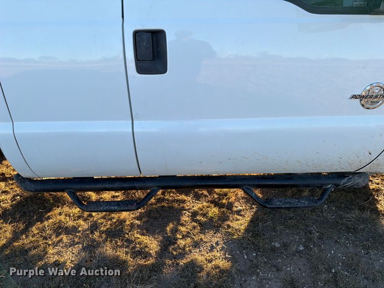 image for item DX5867 2015 Ford F250 Super Duty XLT SuperCab flatbed pickup truck