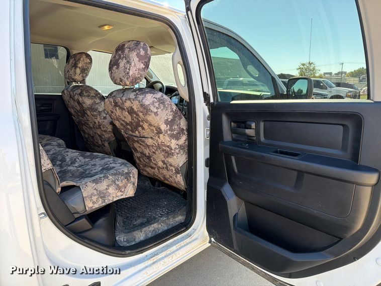 image for item DX5874 2017 RAM 2500 Crew Cab pickup truck