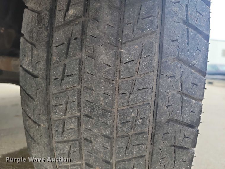 image for item DX6596 1987 Ford Ranger Ext. Cab pickup truck