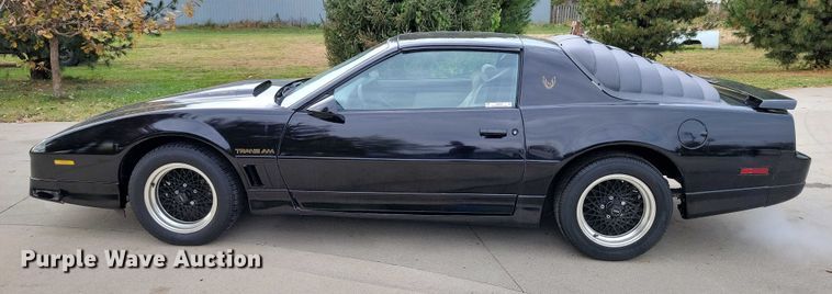 image for item DX6597 1987 Pontiac Firebird Trans Am 