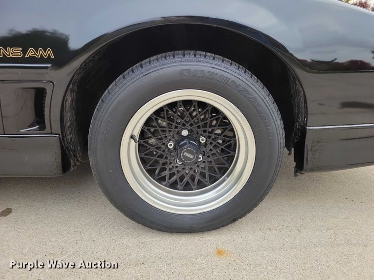 image for item DX6597 1987 Pontiac Firebird Trans Am 