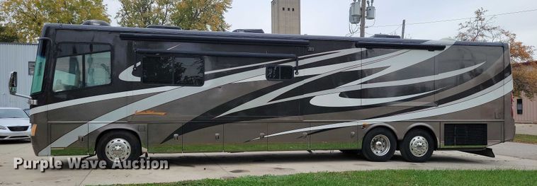 image for item DX6599 2008 Mandalay Lovers Nest RV