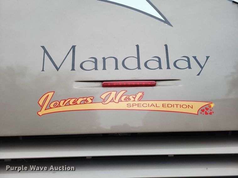 image for item DX6599 2008 Mandalay Lovers Nest RV