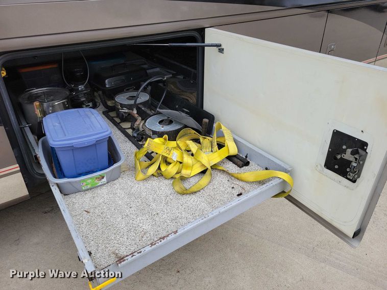 image for item DX6599 2008 Mandalay Lovers Nest RV