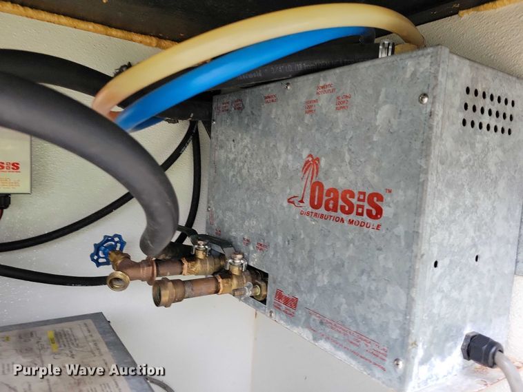 image for item DX6599 2008 Mandalay Lovers Nest RV