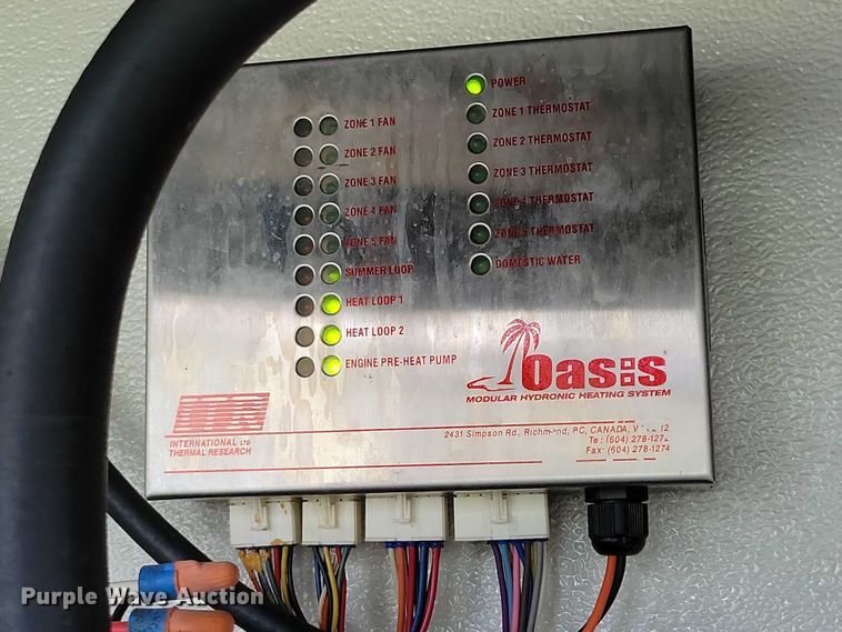 image for item DX6599 2008 Mandalay Lovers Nest RV