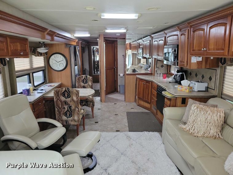 image for item DX6599 2008 Mandalay Lovers Nest RV