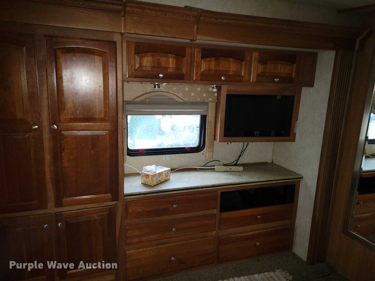 image for item DX6599 2008 Mandalay Lovers Nest RV