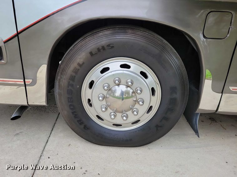 image for item DX6599 2008 Mandalay Lovers Nest RV