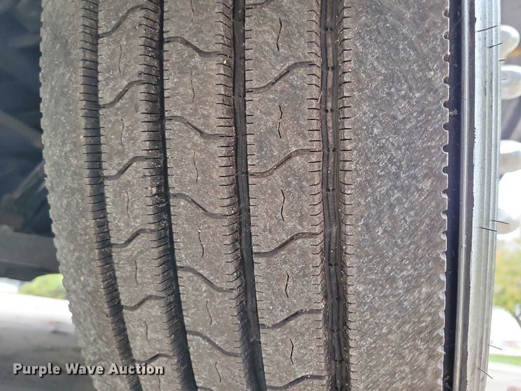 image for item DX6599 2008 Mandalay Lovers Nest RV