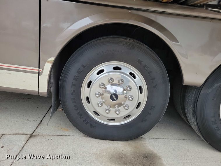 image for item DX6599 2008 Mandalay Lovers Nest RV