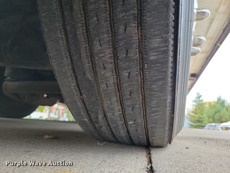 image for item DX6599 2008 Mandalay Lovers Nest RV