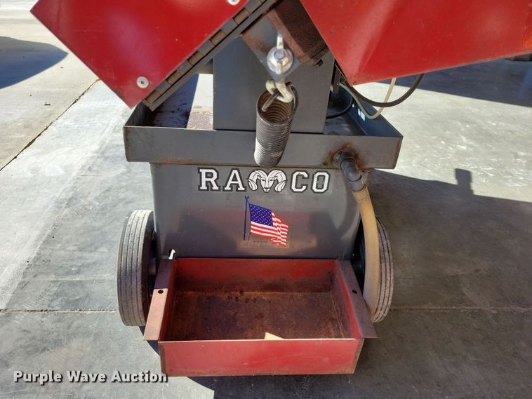 image for item DX6600 Ramco RS100P band saw